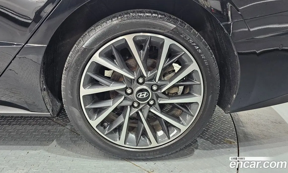 Hyundai Sonata 2019 2.0 автомат (гидро), фото 6