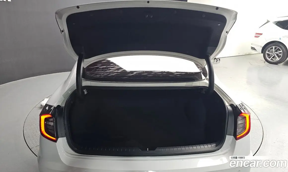 Hyundai Sonata 2021 2.0 автомат (гидро), фото 26