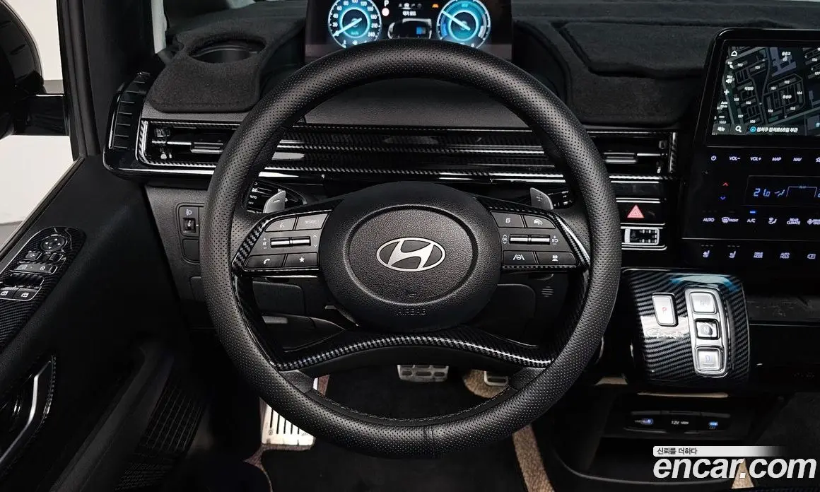 Hyundai Staria 2024 1.6 автомат (гидро), фото 18