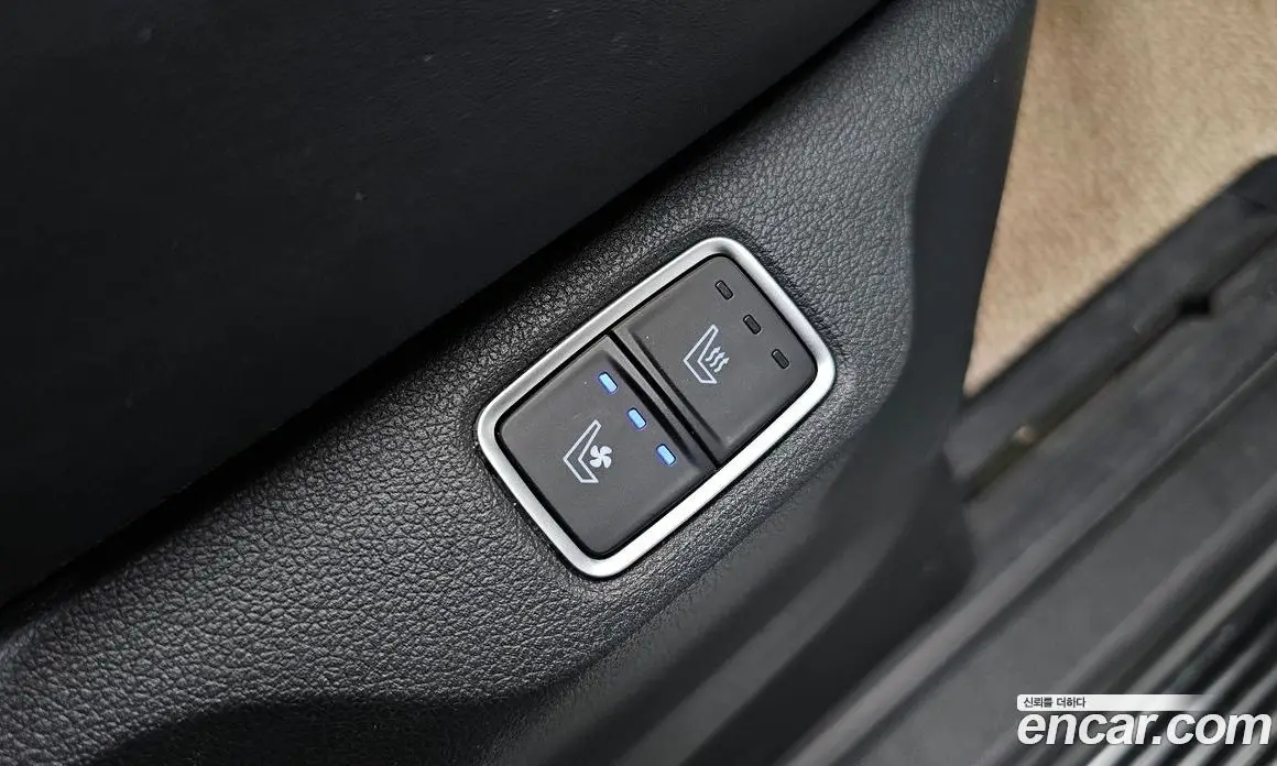 Hyundai Staria 2024 1.6 автомат (гидро), фото 32