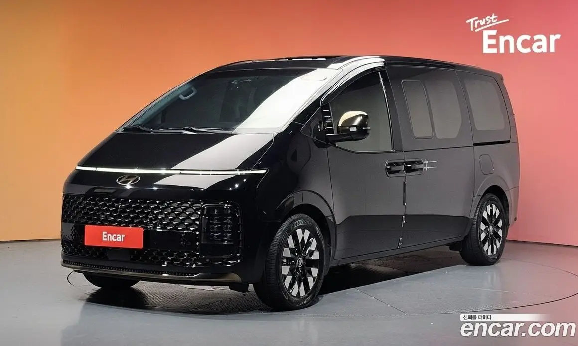 Hyundai Staria 2024 1.6 автомат (гидро), фото 38