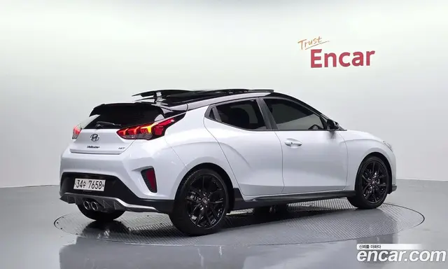 Hyundai Veloster 2018 1.6 автомат (гидро), миниатюра 2