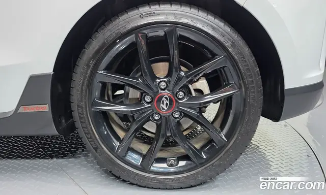 Hyundai Veloster 2018 1.6 автомат (гидро), миниатюра 7