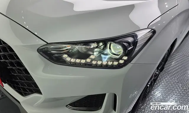 Hyundai Veloster 2018 1.6 автомат (гидро), миниатюра 8