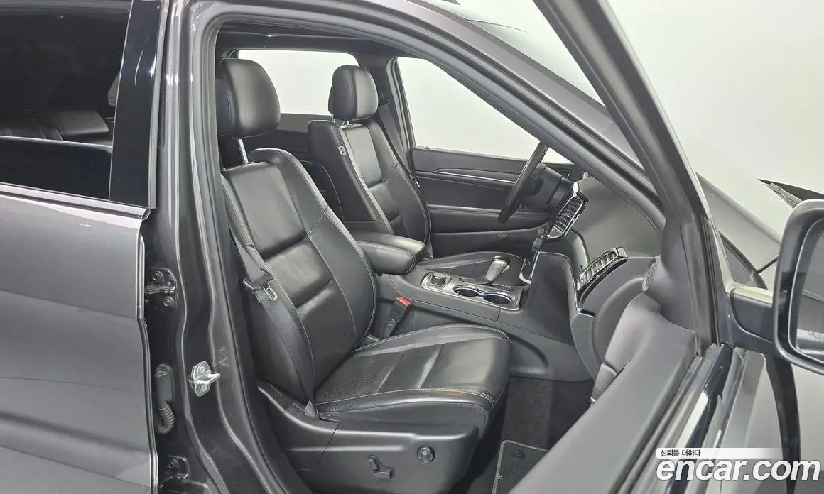 Jeep Cherokee 2021 3.6 автомат (гидро), фото 16 Jeep Cherokee 2021 3.6 автомат (гидро), фото 16