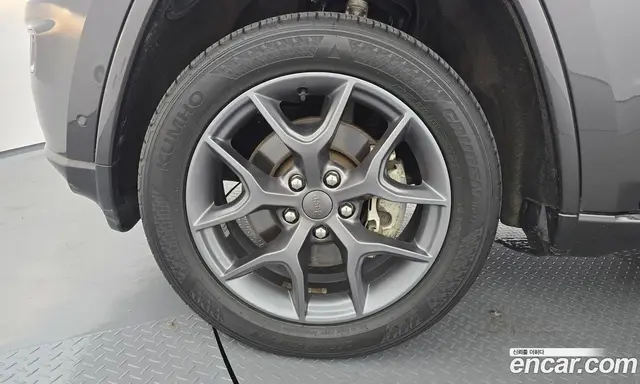 Jeep Cherokee 2021 3.6 автомат (гидро), миниатюра 5 Jeep Cherokee 2021 3.6 автомат (гидро), миниатюра 5