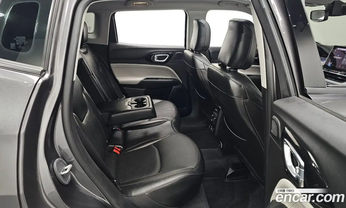 Jeep Compass 2022 2.4 автомат (гидро), фото 17 Jeep Compass 2022 2.4 автомат (гидро), фото 17