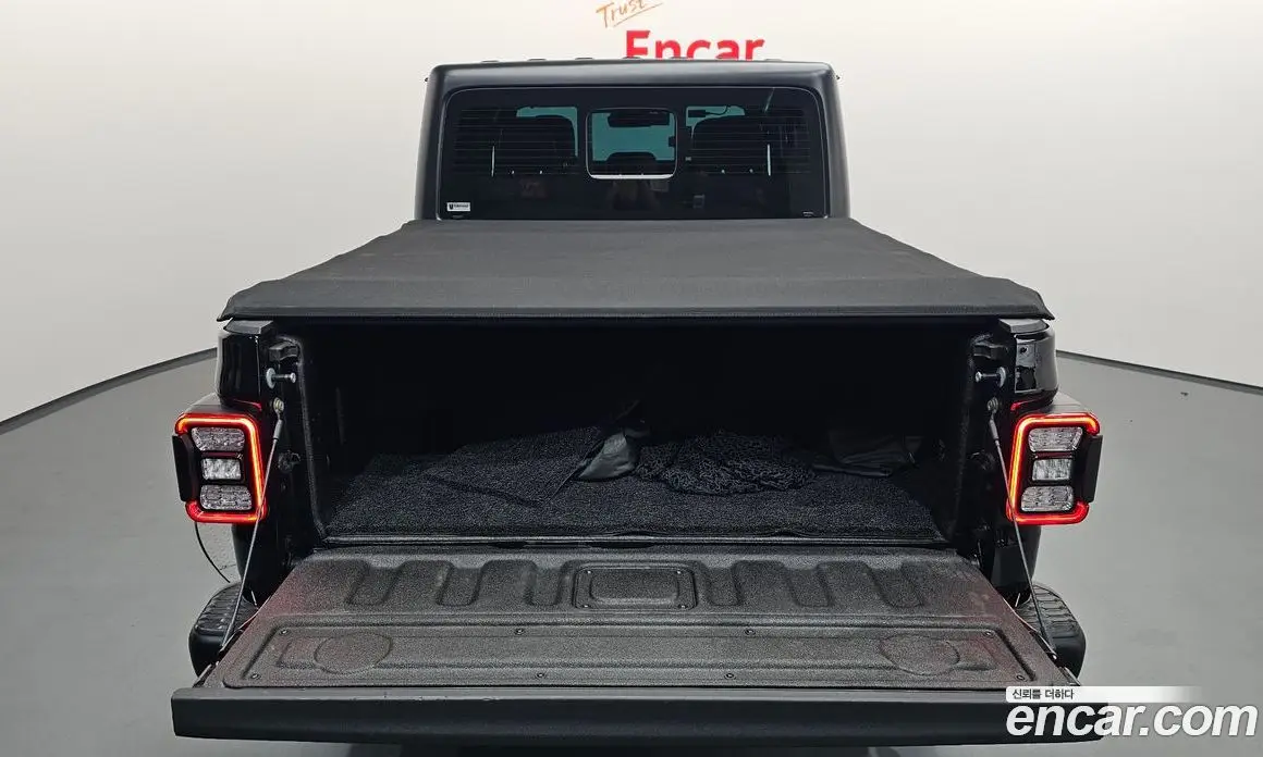 Jeep Gladiator 2021 3.6 автомат (гидро), фото 21 Jeep Gladiator 2021 3.6 автомат (гидро), фото 21