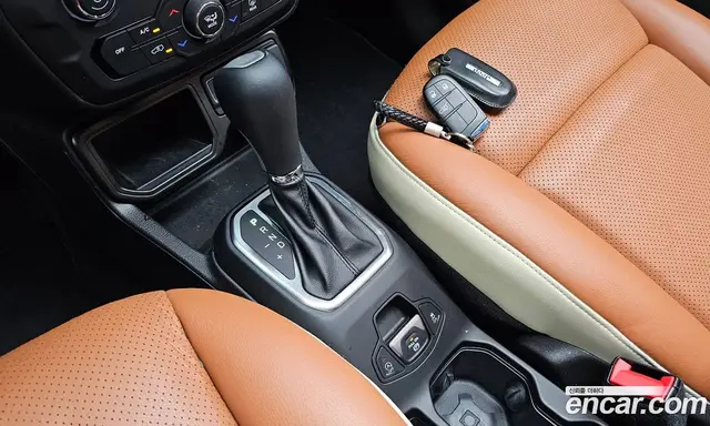 Jeep Renegade 2023 1.3 автомат (гидро), миниатюра 12