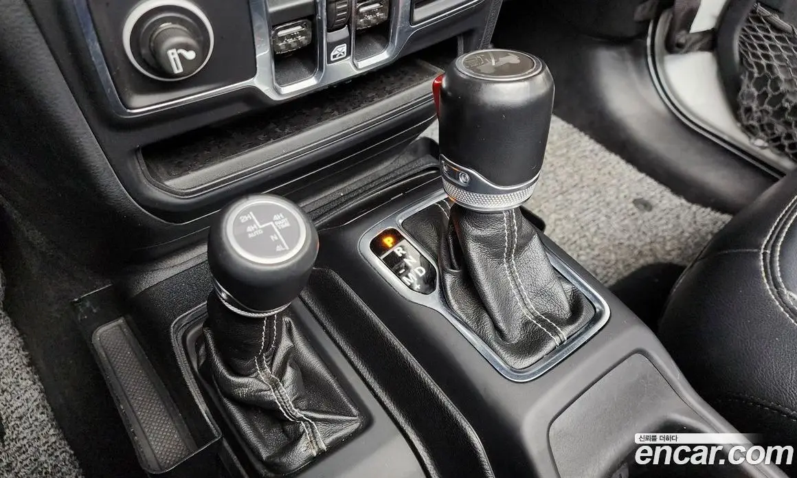 Jeep Wrangler 2020 2.0 автомат (гидро), фото 12