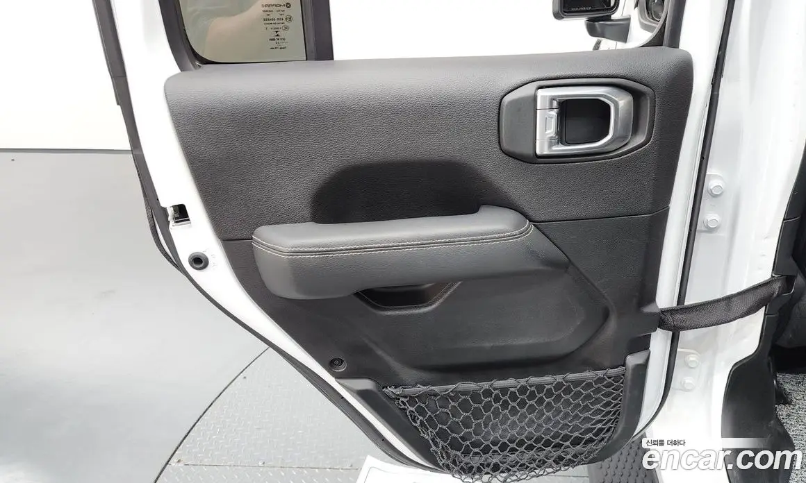 Jeep Wrangler 2020 2.0 автомат (гидро), фото 15