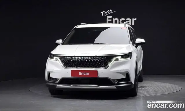 Kia Carnival 2023 3.5 автомат (гидро), миниатюра 3 Kia Carnival 2023 3.5 автомат (гидро), миниатюра 3