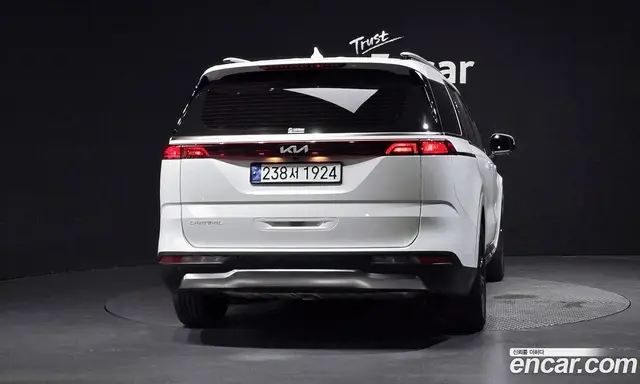 Kia Carnival 2023 3.5 автомат (гидро), миниатюра 4 Kia Carnival 2023 3.5 автомат (гидро), миниатюра 4