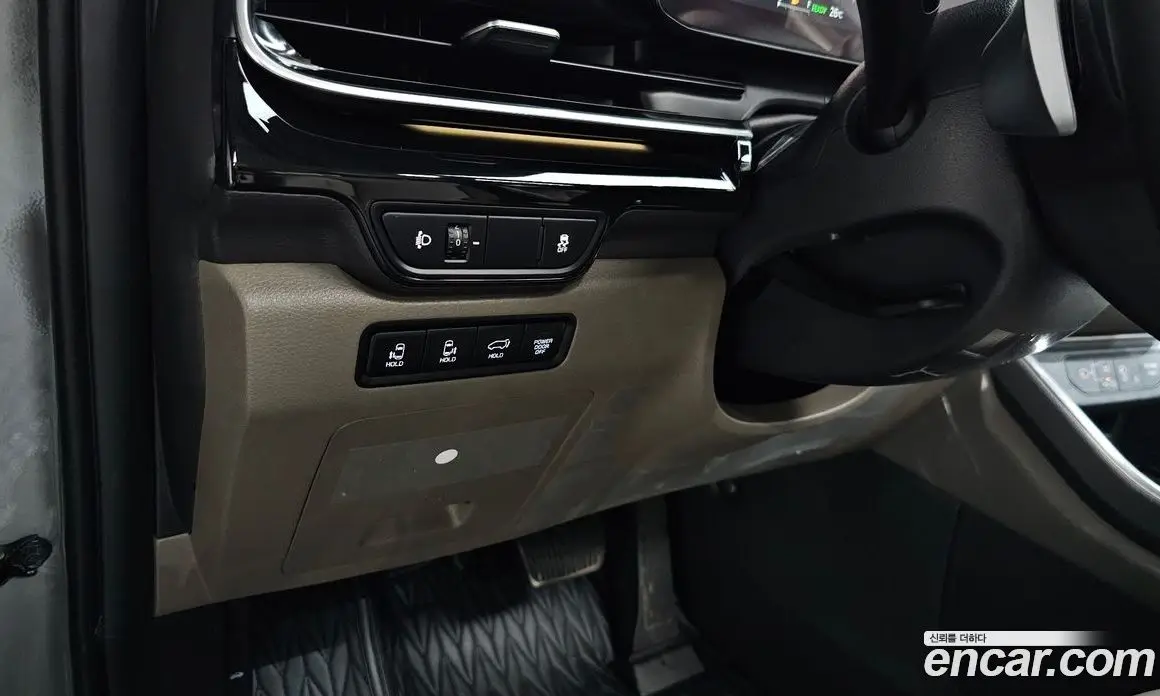 Kia Carnival 2024 1.6 автомат (гидро), фото 35