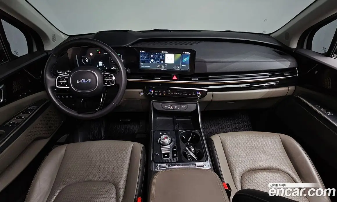 Kia Carnival 2024 1.6 автомат (гидро), фото 9