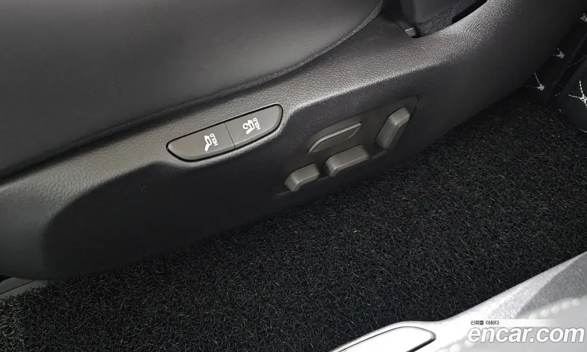 Kia Carnival 2025 2.2 автомат (гидро), фото 27