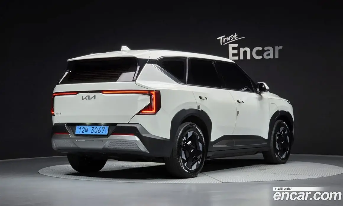 Kia EV5 2025 0.2 автомат (гидро), фото 2 Kia EV5 2025 0.2 автомат (гидро), фото 2