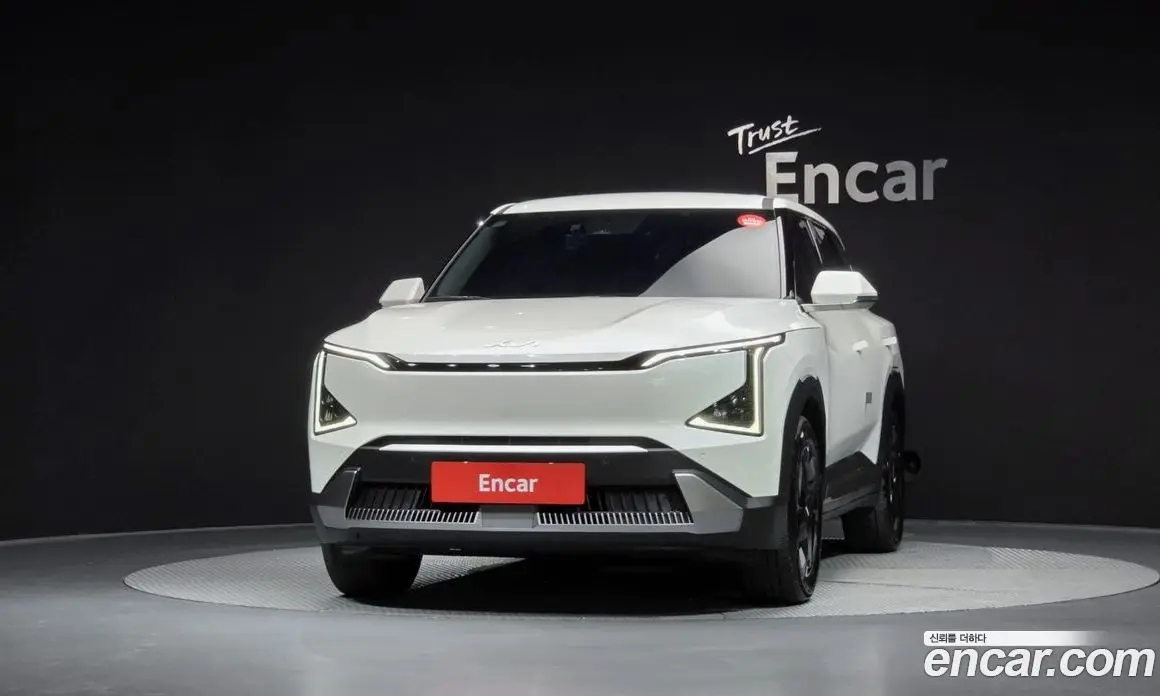 Kia EV5 2025 0.2 автомат (гидро), фото 3 Kia EV5 2025 0.2 автомат (гидро), фото 3