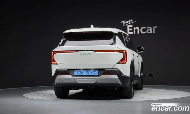 Kia EV5 2025 0.2 автомат (гидро), миниатюра 4 Kia EV5 2025 0.2 автомат (гидро), миниатюра 4