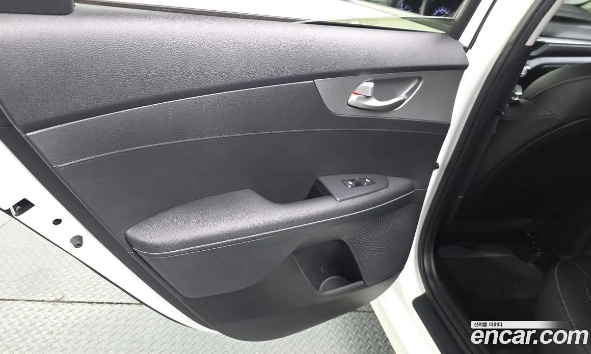 Kia K3 2020 1.6 автомат (гидро), фото 15 Kia K3 2020 1.6 автомат (гидро), фото 15