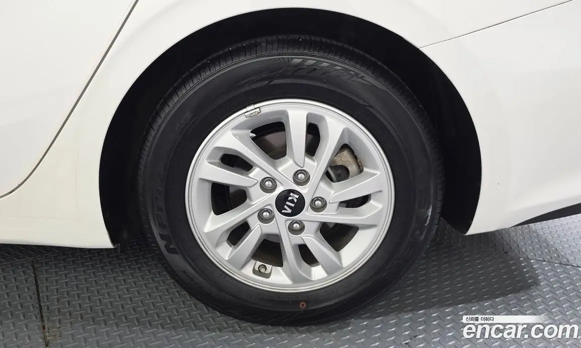 Kia K3 2020 1.6 автомат (гидро), фото 7 Kia K3 2020 1.6 автомат (гидро), фото 7