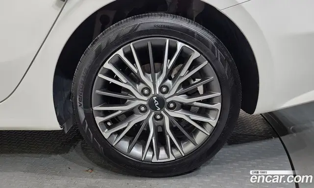 Kia K3 2023 1.6 автомат (гидро), миниатюра 7 Kia K3 2023 1.6 автомат (гидро), миниатюра 7
