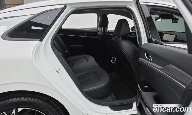 Kia K5 (Optima) 2024 1.6 автомат (гидро), миниатюра 11 Kia K5 (Optima) 2024 1.6 автомат (гидро), миниатюра 11