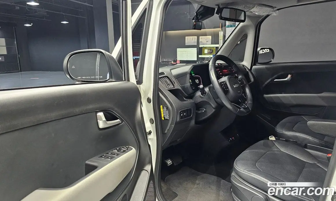 Kia Ray 2023 1.0 автомат (гидро), фото 13 Kia Ray 2023 1.0 автомат (гидро), фото 13