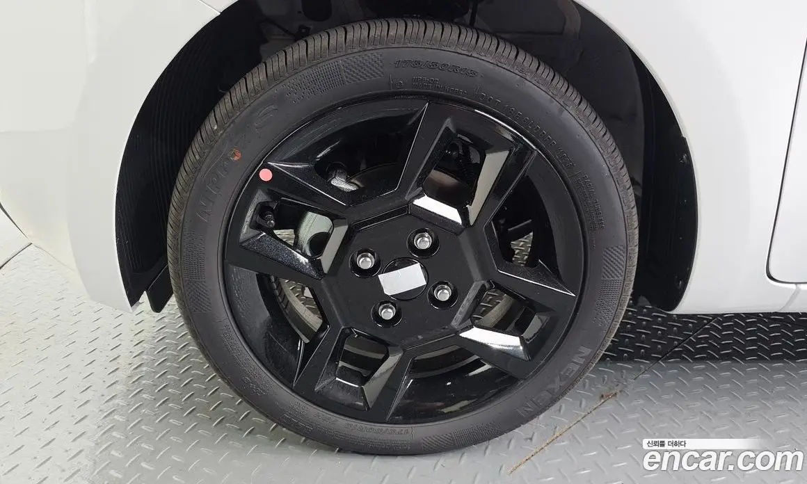 Kia Ray 2026 1.0 автомат (гидро), фото 5 Kia Ray 2026 1.0 автомат (гидро), фото 5
