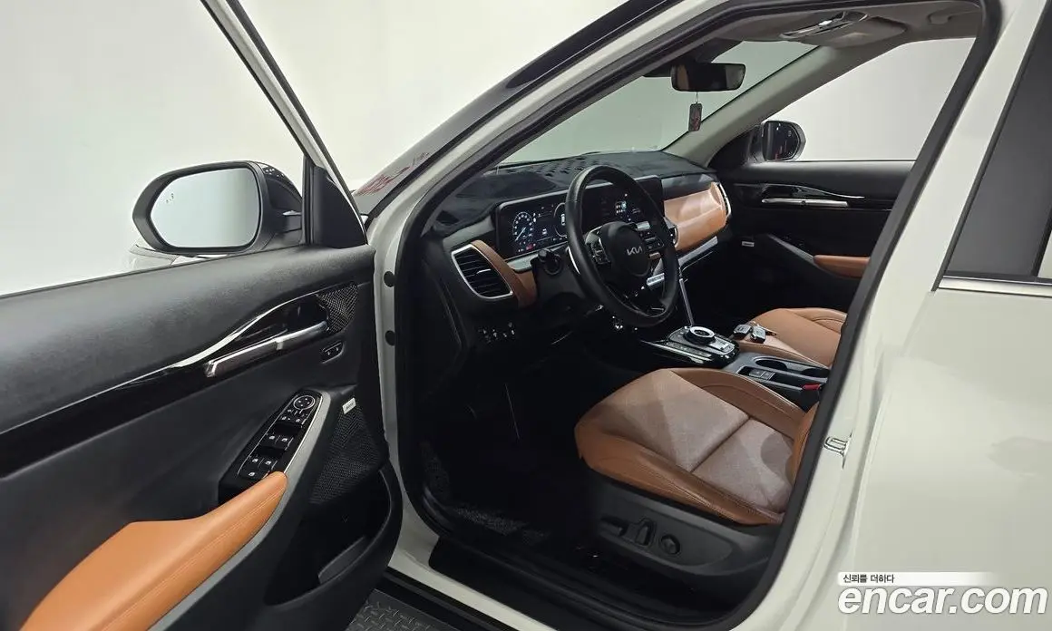 Kia Seltos 2024 2.0 автомат (гидро), фото 13 Kia Seltos 2024 2.0 автомат (гидро), фото 13