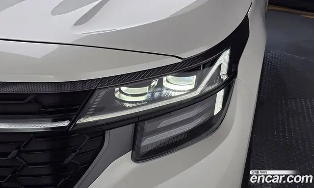 Kia Seltos 2024 2.0 автомат (гидро), миниатюра 8 Kia Seltos 2024 2.0 автомат (гидро), миниатюра 8