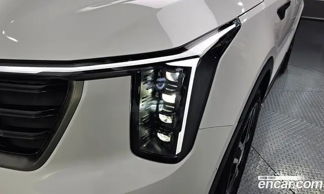 Kia Sorento 2024 1.6 автомат (гидро), миниатюра 8 Kia Sorento 2024 1.6 автомат (гидро), миниатюра 8