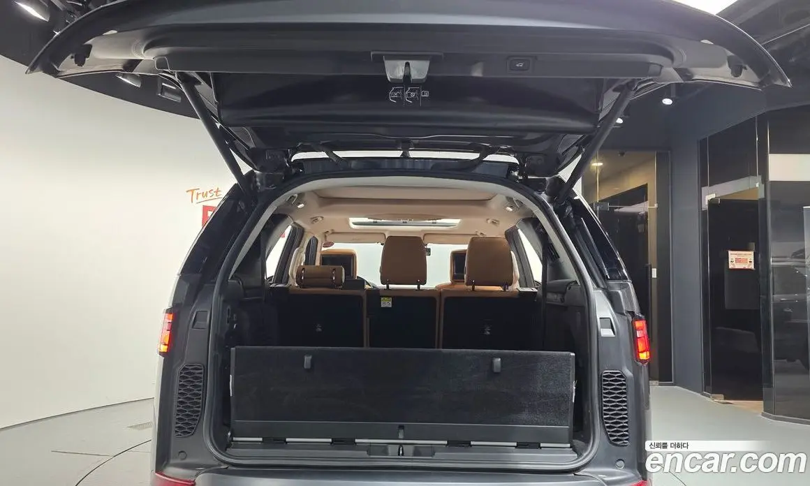Land Rover Discovery 2019 3.0 автомат (гидро), фото 20 Land Rover Discovery 2019 3.0 автомат (гидро), фото 20