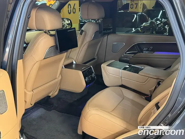 Land Rover Range Rover 2024 4.4 автомат (гидро), миниатюра 11 Land Rover Range Rover 2024 4.4 автомат (гидро), миниатюра 11
