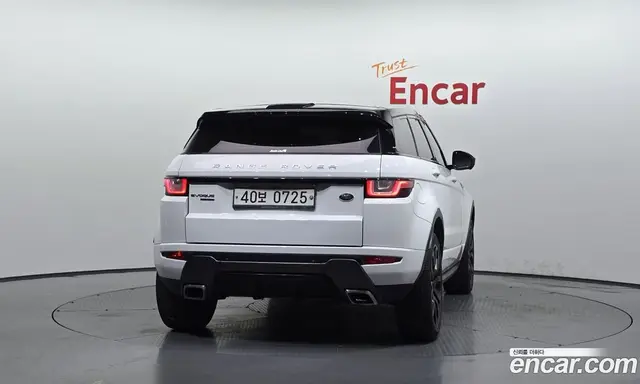 Land Rover Range Rover Evoque 2016 2.0 автомат (гидро), миниатюра 4 Land Rover Range Rover Evoque 2016 2.0 автомат (гидро), миниатюра 4
