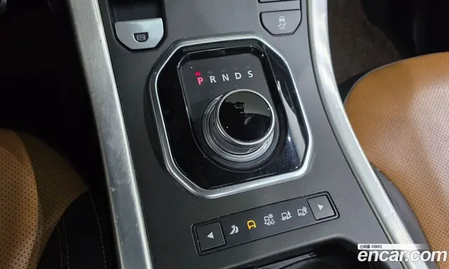 Land Rover Range Rover Evoque 2016 2.0 автомат (гидро), миниатюра 9 Land Rover Range Rover Evoque 2016 2.0 автомат (гидро), миниатюра 9