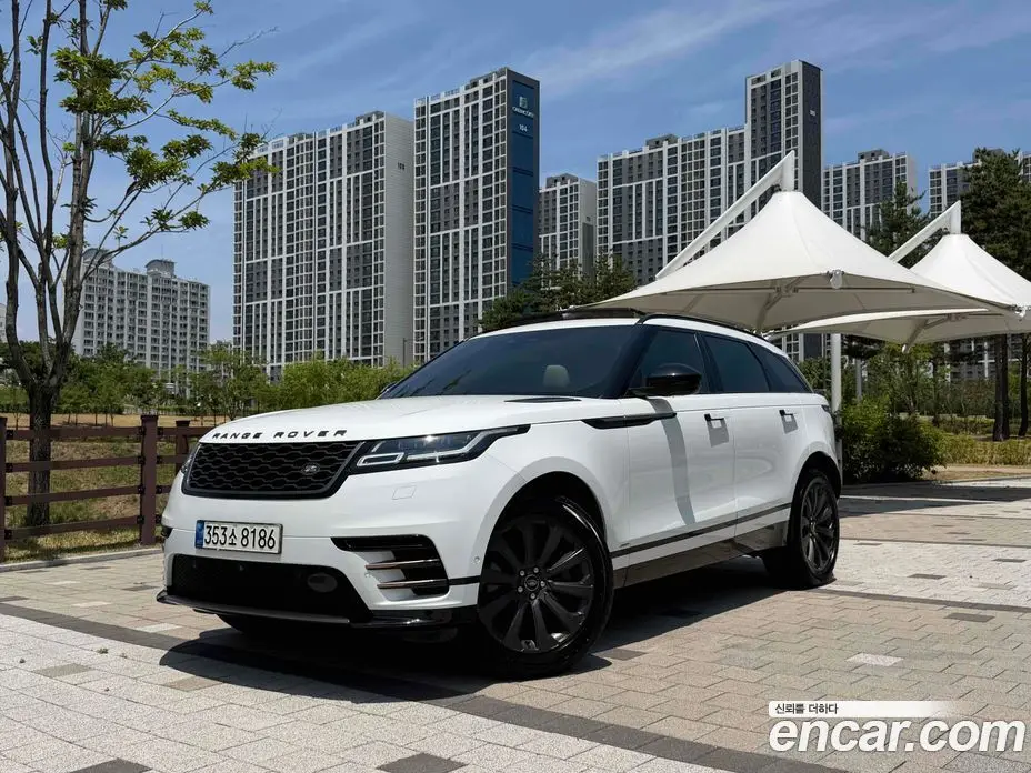 Land Rover Range Rover Velar 2021 2.0 автомат (гидро), фото 1 Land Rover Range Rover Velar 2021 2.0 автомат (гидро), фото 1