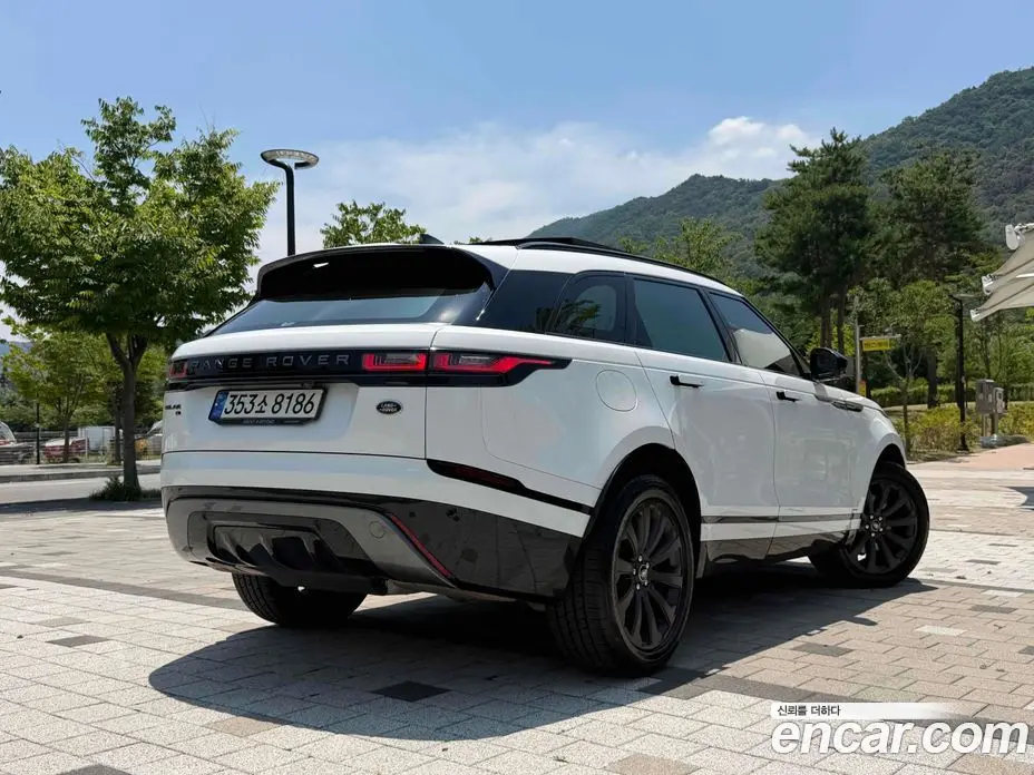 Land Rover Range Rover Velar 2021 2.0 автомат (гидро), фото 2 Land Rover Range Rover Velar 2021 2.0 автомат (гидро), фото 2
