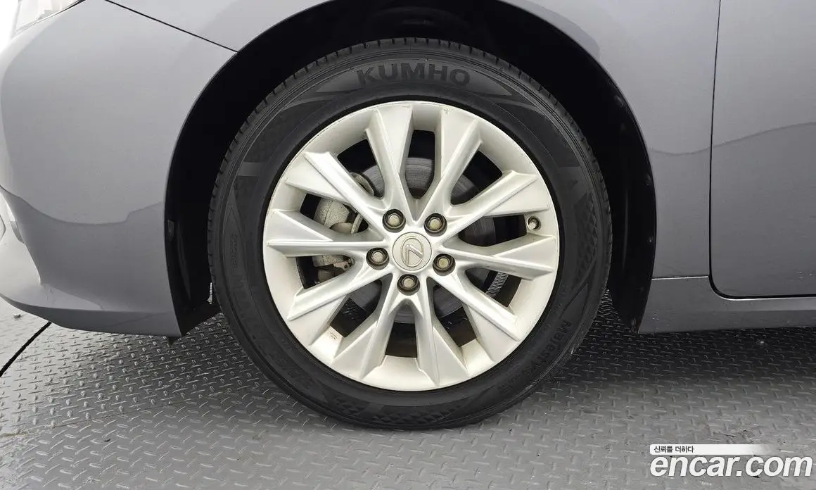 Lexus ES 2013 2.5 автомат (гидро), фото 5