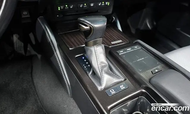 Lexus ES 2021 2.5 автомат (гидро), миниатюра 9 Lexus ES 2021 2.5 автомат (гидро), миниатюра 9