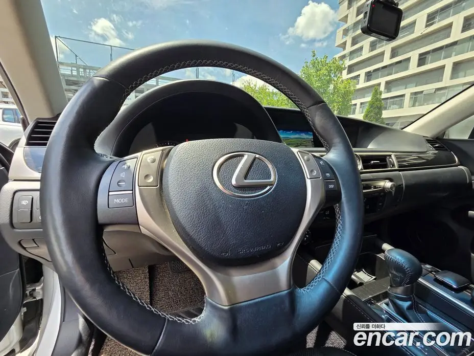 Lexus GS 2012 3.5 автомат (гидро), фото 13 Lexus GS 2012 3.5 автомат (гидро), фото 13