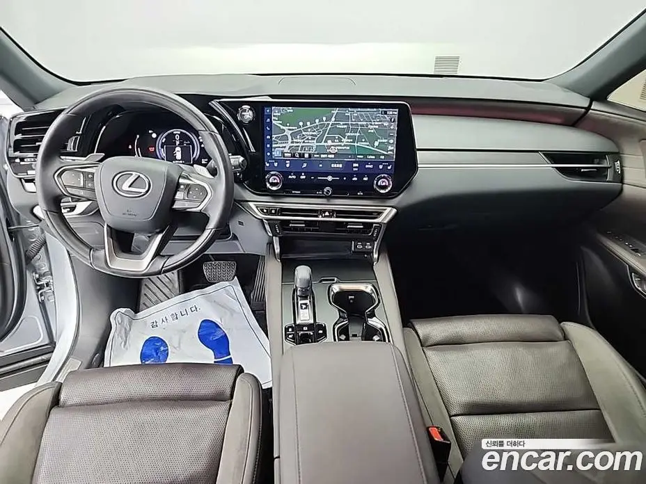 Lexus RX 2023 2.5 автомат (гидро), фото 7 Lexus RX 2023 2.5 автомат (гидро), фото 7