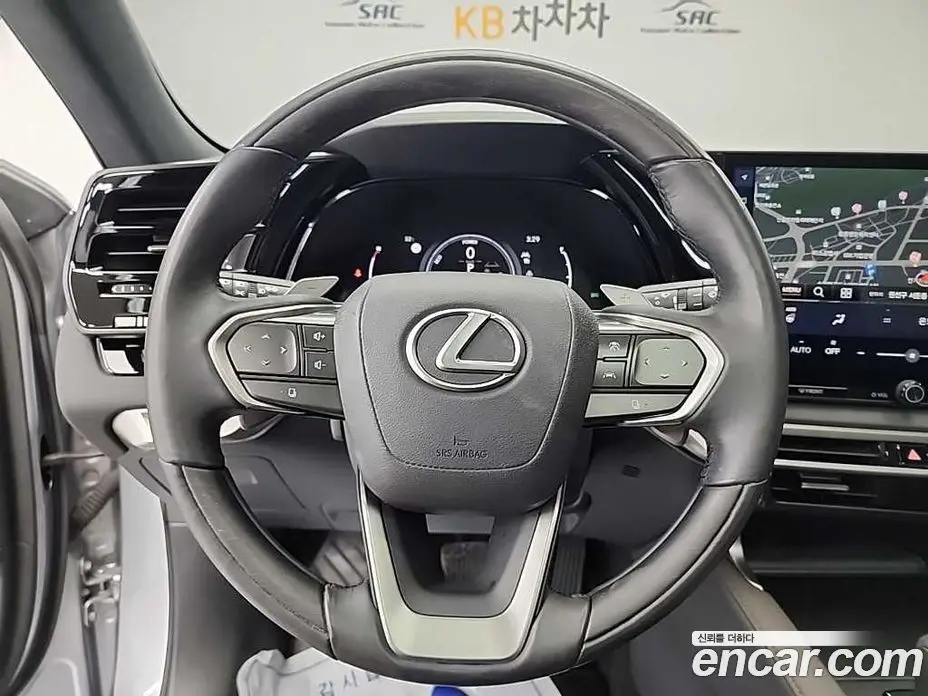 Lexus RX 2023 2.5 автомат (гидро), фото 9 Lexus RX 2023 2.5 автомат (гидро), фото 9