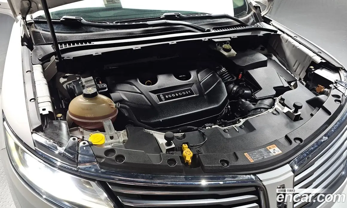 Lincoln MKC 2016 2.0 автомат (гидро), фото 6 Lincoln MKC 2016 2.0 автомат (гидро), фото 6