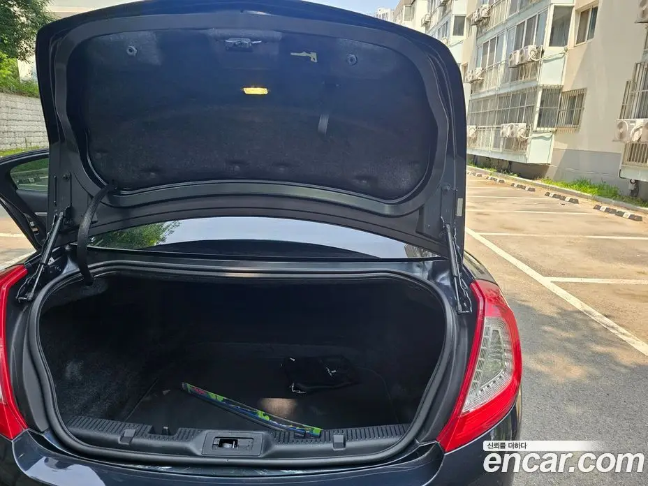 Lincoln MKS 2014 3.7 автомат (гидро), фото 14 Lincoln MKS 2014 3.7 автомат (гидро), фото 14