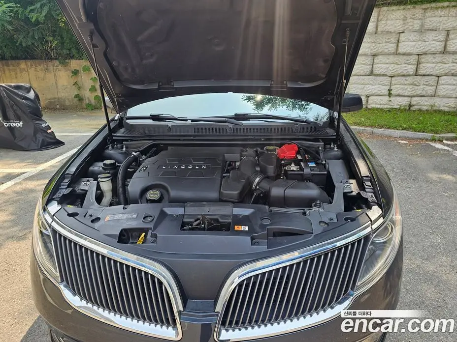 Lincoln MKS 2014 3.7 автомат (гидро), фото 6 Lincoln MKS 2014 3.7 автомат (гидро), фото 6