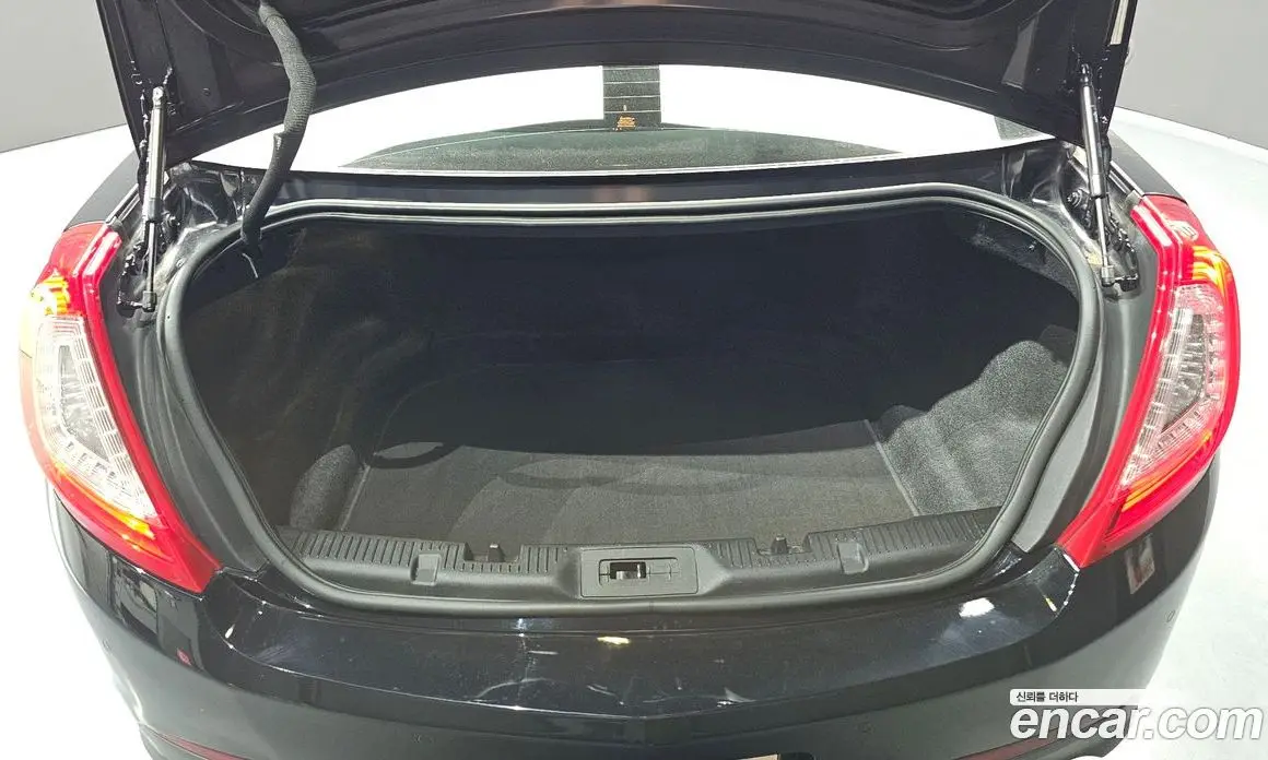 Lincoln MKS 2016 3.5 автомат (гидро), фото 20 Lincoln MKS 2016 3.5 автомат (гидро), фото 20