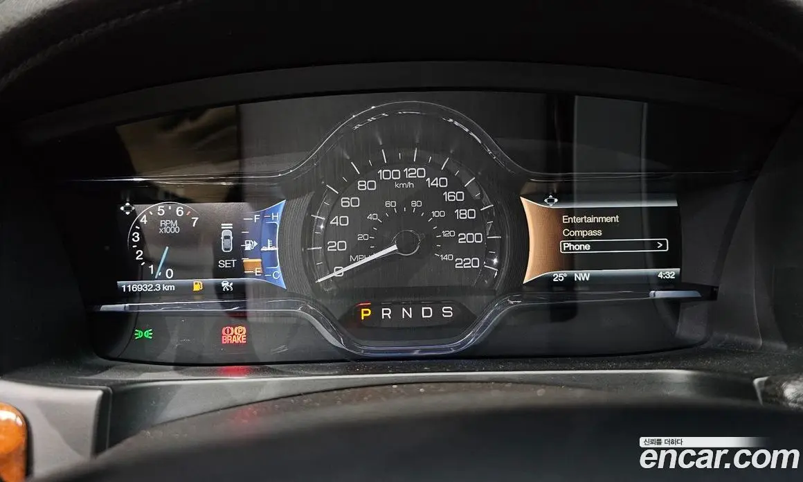 Lincoln MKS 2016 3.5 автомат (гидро), фото 8 Lincoln MKS 2016 3.5 автомат (гидро), фото 8