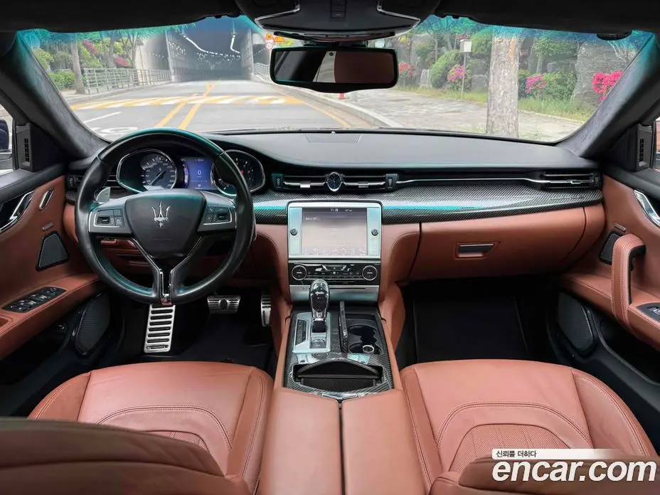 Maserati Quattroporte 2014 3.8 автомат (гидро), фото 18 Maserati Quattroporte 2014 3.8 автомат (гидро), фото 18