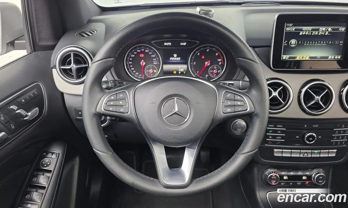 Mercedes-Benz B-Class 2015 2.1 автомат (гидро), фото 13 Mercedes-Benz B-Class 2015 2.1 автомат (гидро), фото 13